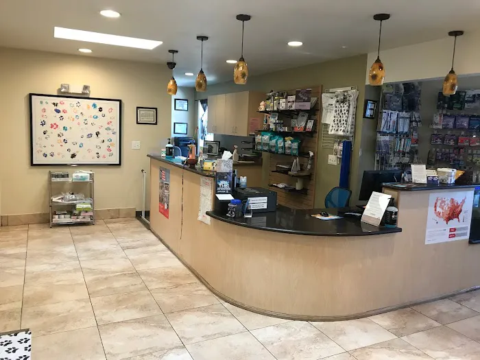 Altos Veterinary Clinic Picture 8
