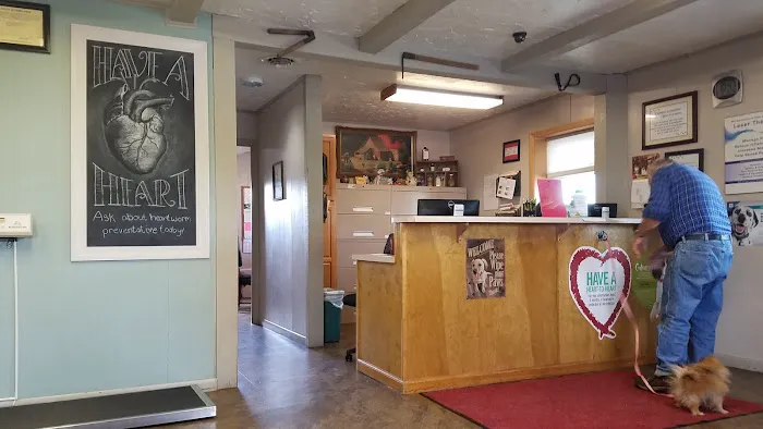 Woodburn Veterinary Clinic Picture 8