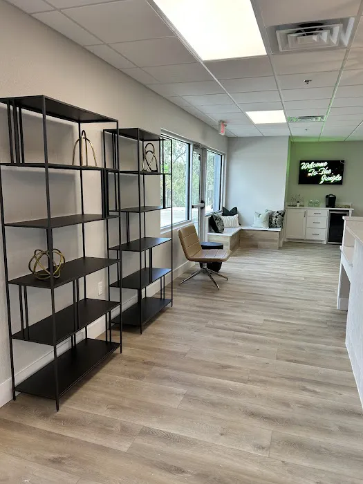 Borgfeld Animal Hospital at Canyon Golf Picture 8