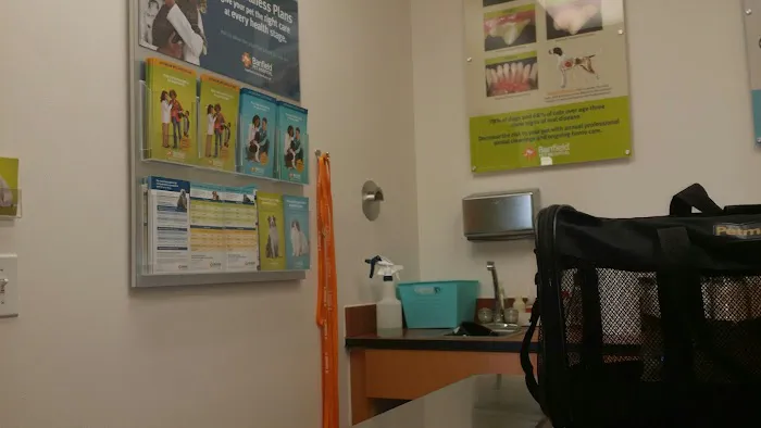 Banfield Pet Hospital Picture 9