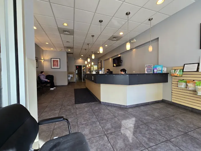 Roscoe Village Animal Hospital Picture 1