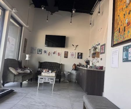 Q Veterinary Hospital Galleria
