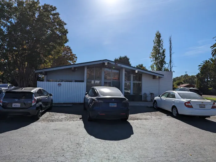 Mission Valley Veterinary Clinic Picture 3