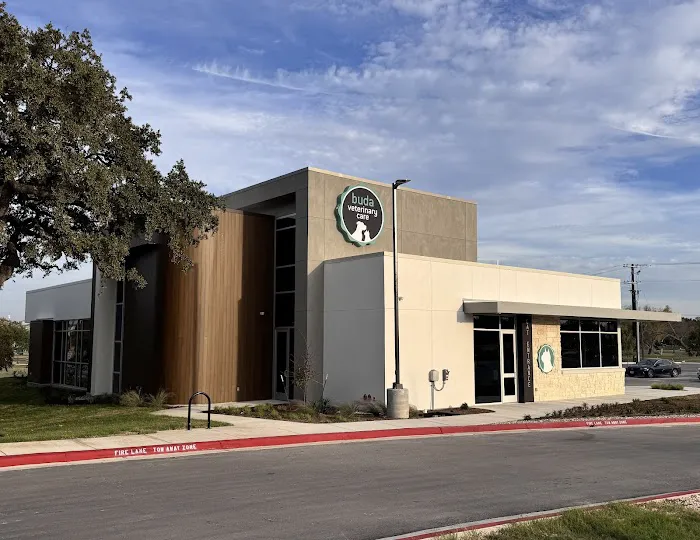 Buda Veterinary Care Picture 8