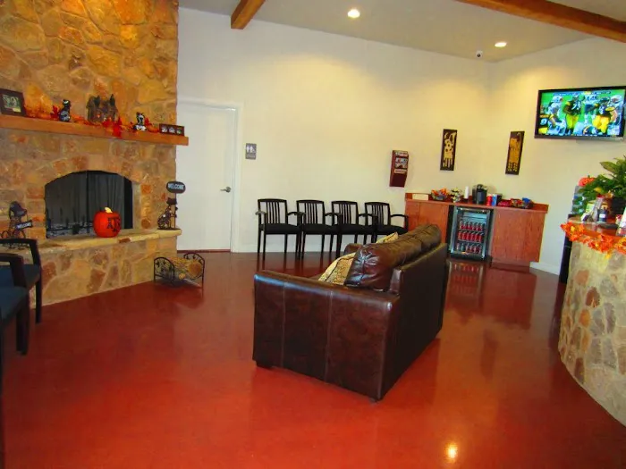Thrive Pet Healthcare Specialists - Mansfield Picture 1