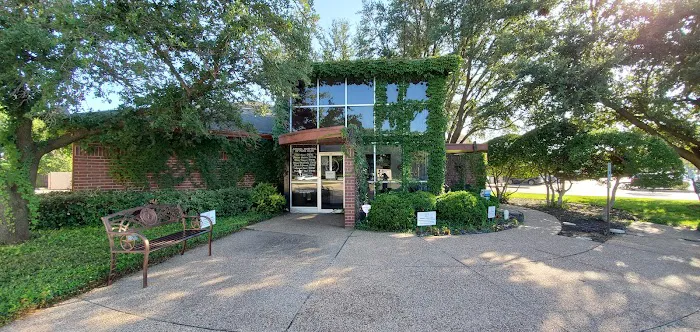 Animal Hospital of Park Glen Picture 5