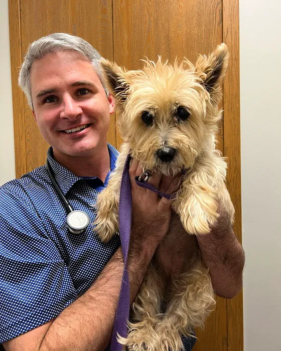 Animal Hospital Maple Orchard Picture 4