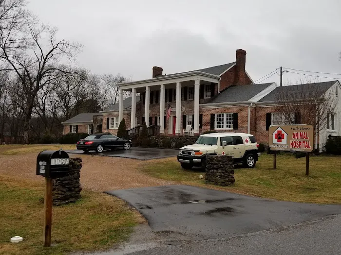 Little House Animal Hospital Picture 1