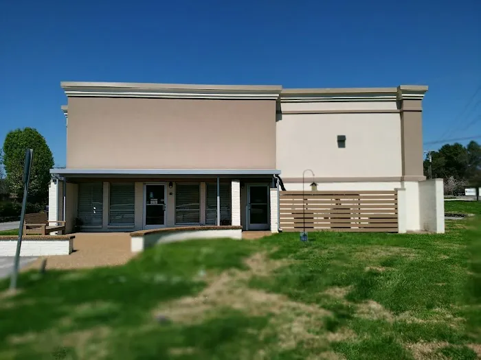 Animal Care Center of Brentwood Picture 1