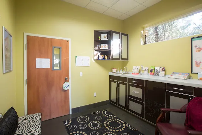 Lakeside Animal Hospital Picture 1