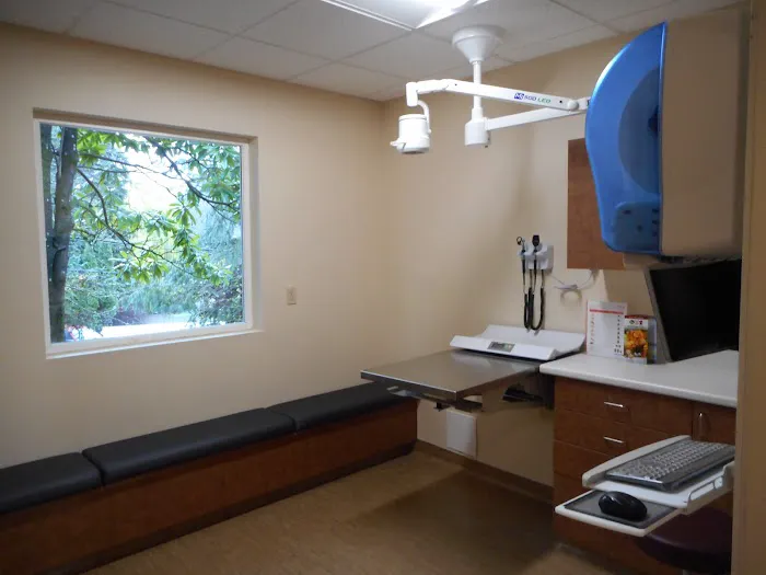 Salmon Creek Veterinary Clinic Picture 1