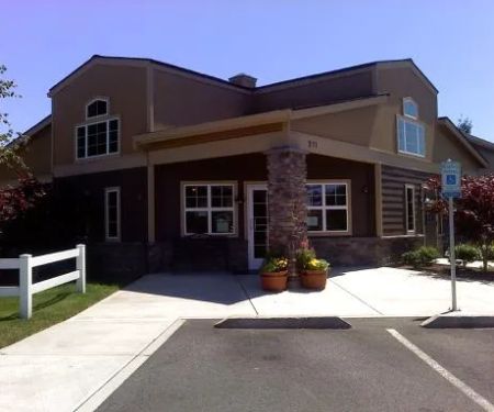 Crestwood Court Veterinary Clinic