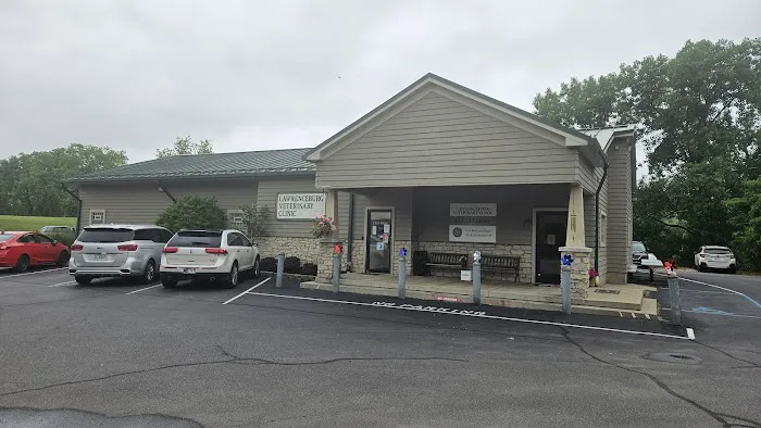 Lawrenceburg Veterinary Clinic Picture 4