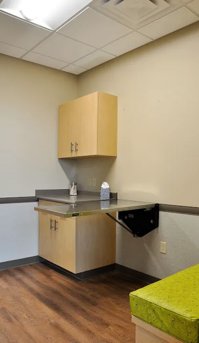 Yellow Dog Veterinary Clinic Picture 4