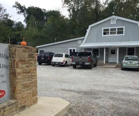 Bean Blossom Animal Clinic