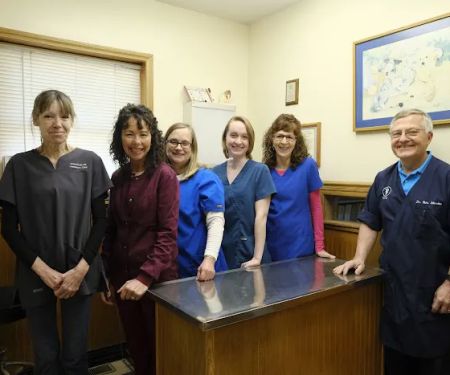 Crawfordsville Veterinary Clinic: Martin Tom DVM
