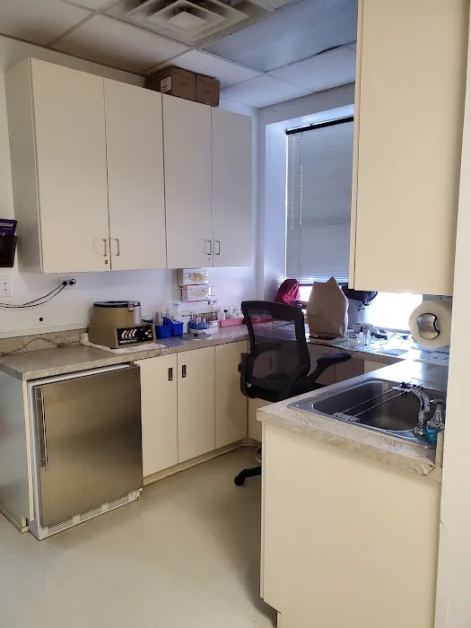 Carlson Animal Hospital, A Thrive Pet Healthcare Partner Picture 7