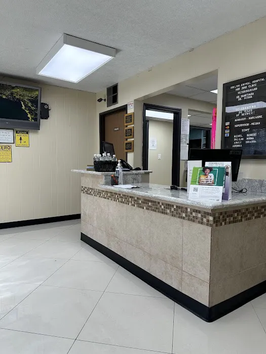 Avalon Animal Hospital & Bird Clinic Picture 5