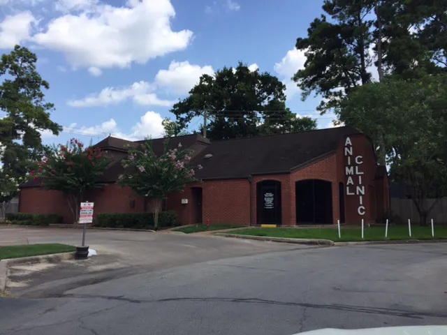 Memorial Town and Country Animal Clinic Picture 8