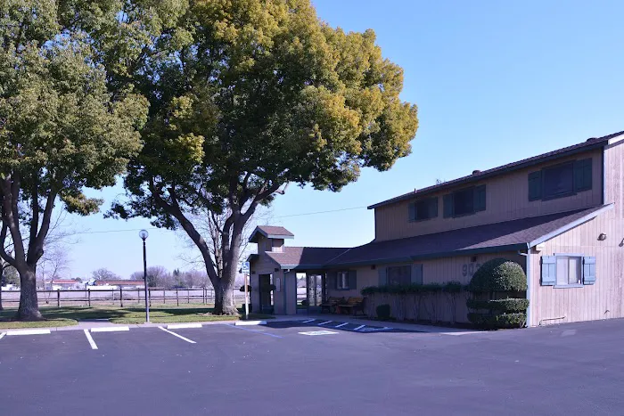 Grantline Veterinary Hospital Picture 10