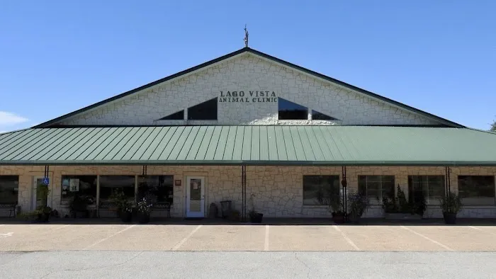 Lago Vista Animal Clinic Picture 10