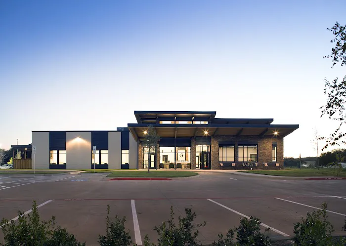 Riverwalk Pet Hospital & Resort Picture 1