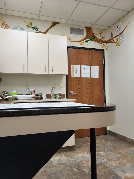 Roose Animal Hospital: Knight Karen L DVM Picture 4