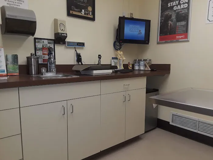Michigan Humane Rochester Hills Veterinary Clinic Picture 7