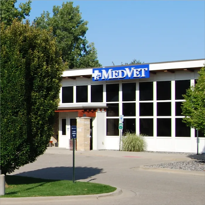 MedVet Commerce Picture 3