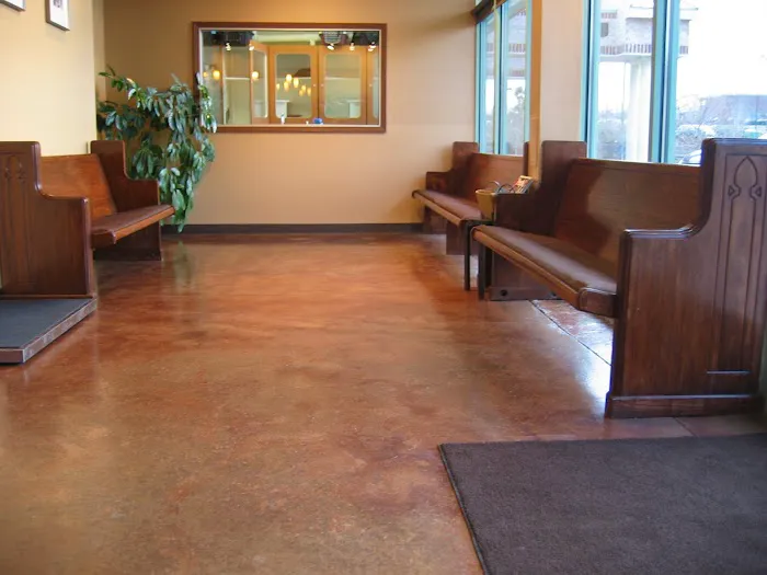 Carothers Parkway Veterinary Clinic Picture 2