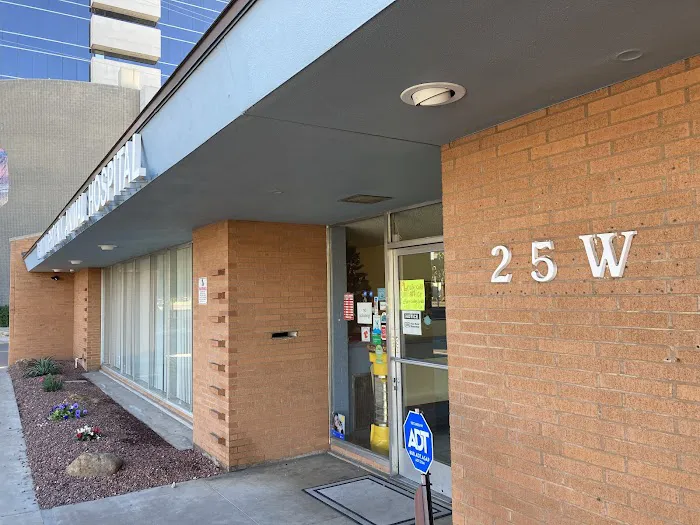 Central Phoenix Animal Hospital Picture 3