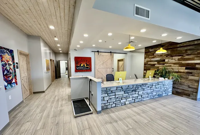 Laveen Veterinary Center Picture 6