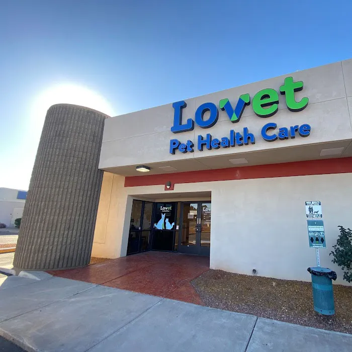 Lovet Pet Health Care - Scottsdale Hills Picture 3