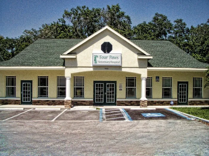 Four Paws Veterinary Hospital Picture 5