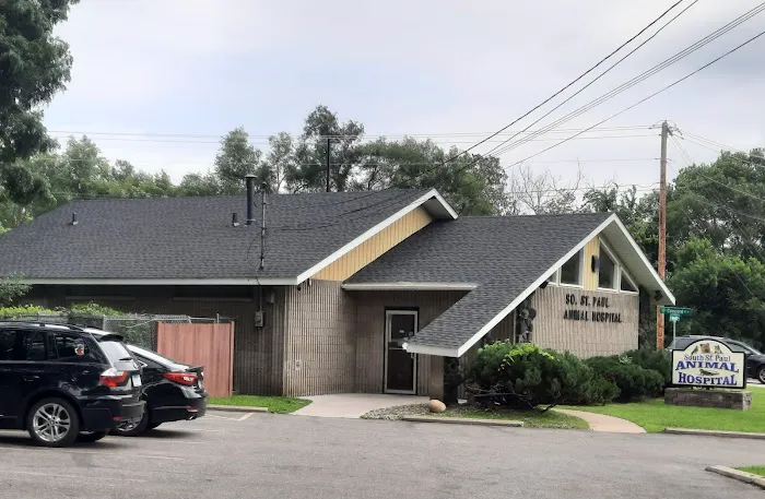 South St Paul Animal Hospital Picture 1