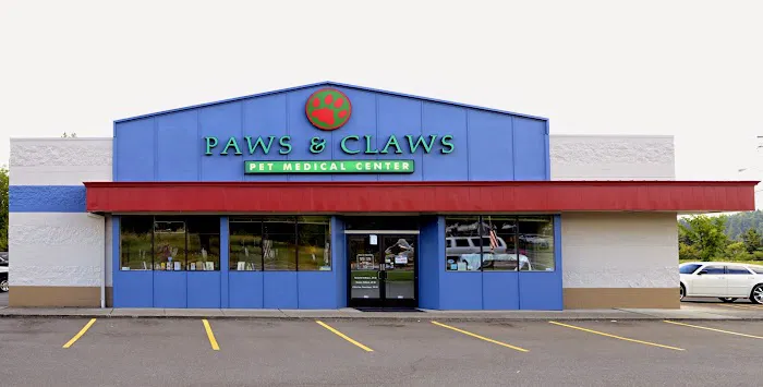 Paws & Claws Pet Medical Center Picture 2
