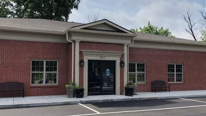 Pewee Valley Veterinary Center Picture 1