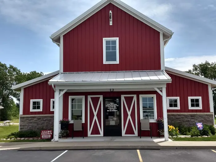 Red Barn Veterinary Care Picture 1