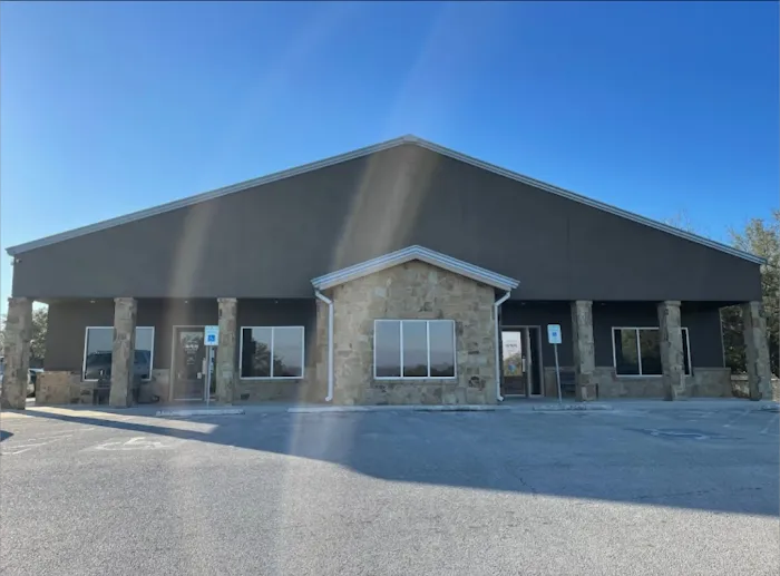 Country Hills Veterinary Clinic Picture 3