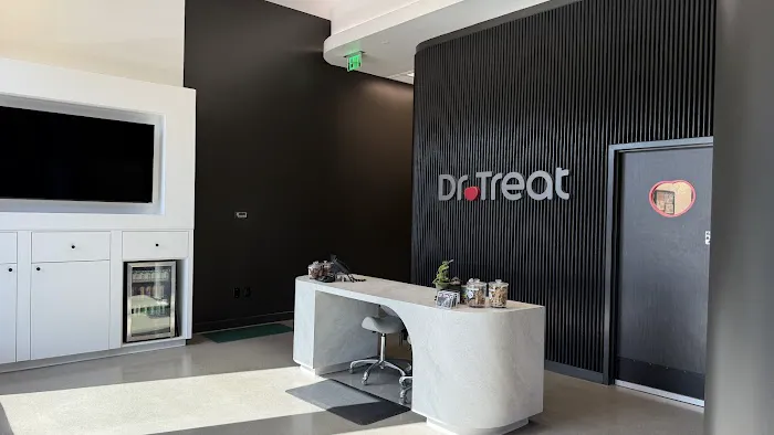 Dr. Treat Picture 8
