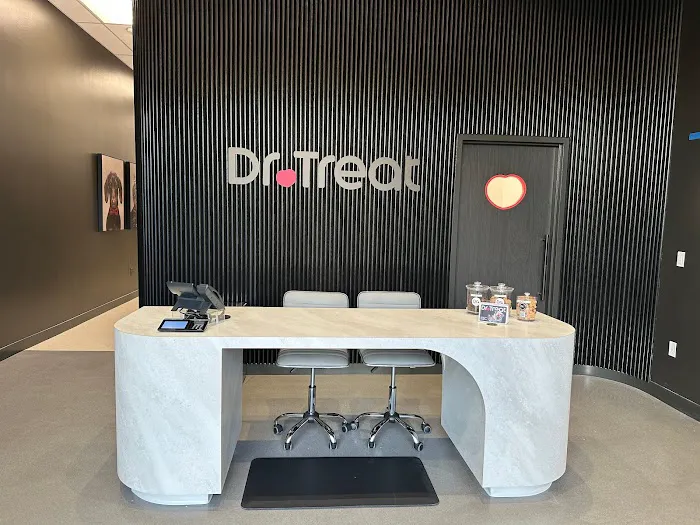 Dr. Treat Picture 4