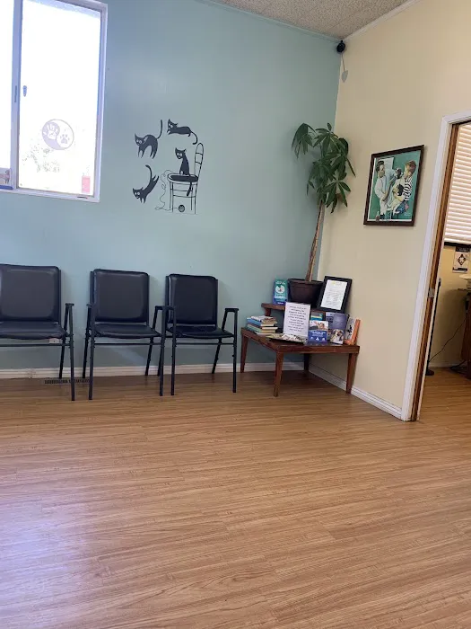 Peninsula Avenue Veterinary Clinic Picture 5