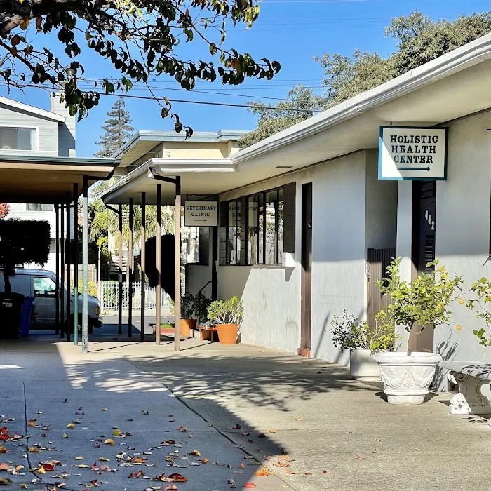Peninsula Avenue Veterinary Clinic Picture 7