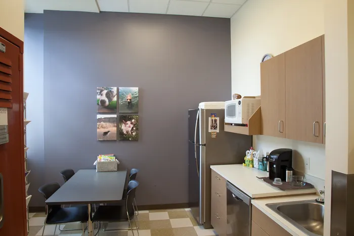 Juanita Bay Veterinary Hospital Picture 10