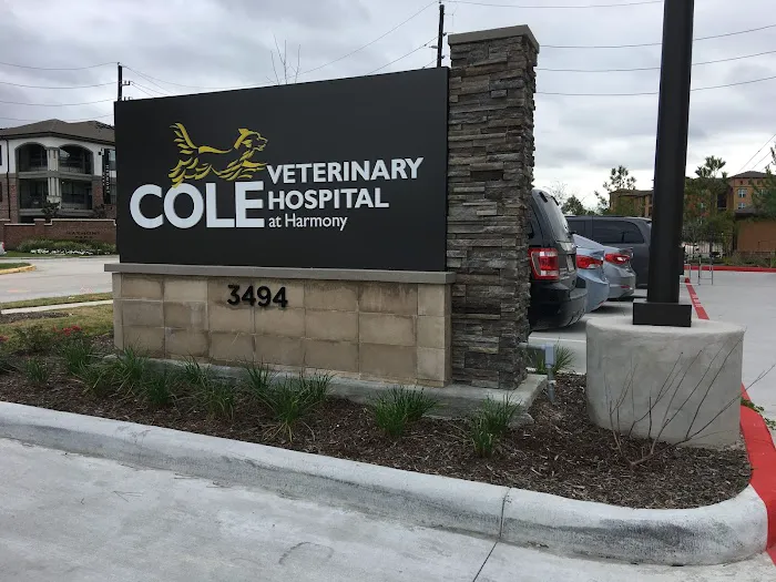 Cole Veterinary Hospital at Harmony Picture 4