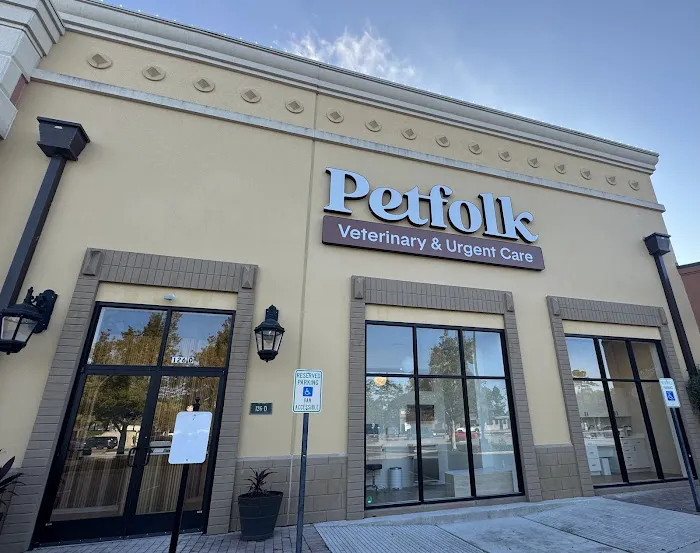 Petfolk Veterinary & Urgent Care - Vintage Park Picture 3