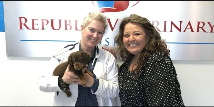 Republic Veterinary Hospital Picture 2