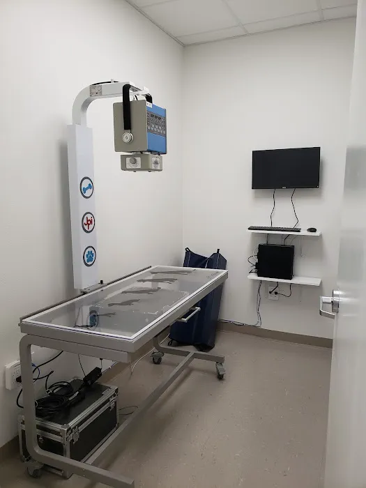Trail Pet Hospital Picture 4