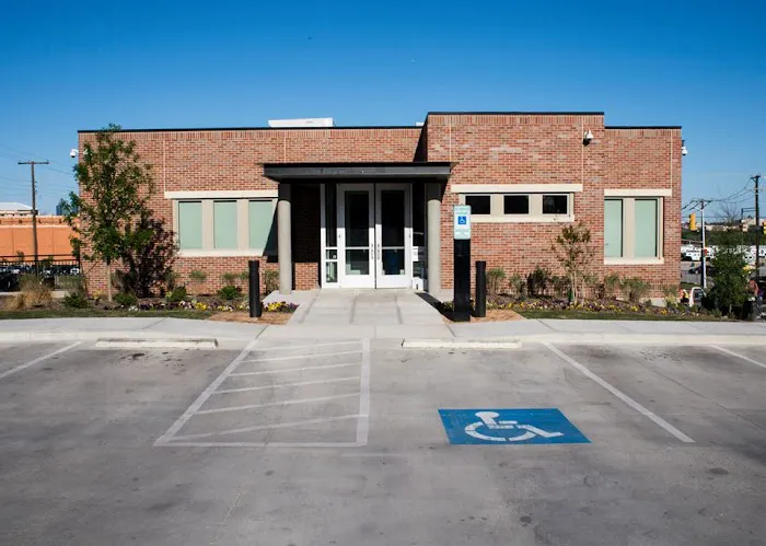 Arlington Heights Animal Hospital Picture 1