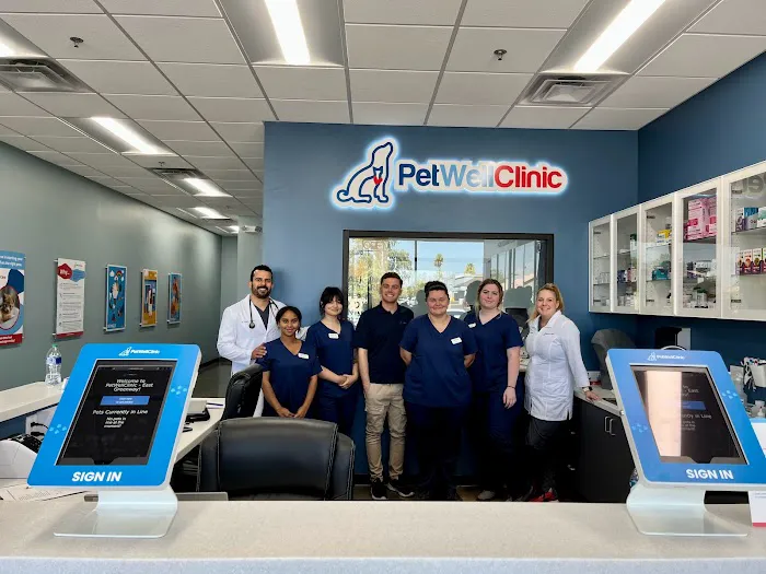 PetWellClinic - East Greenway Picture 3